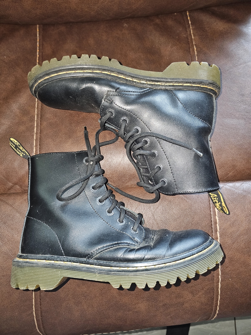 Dr. Martens Luana Boots